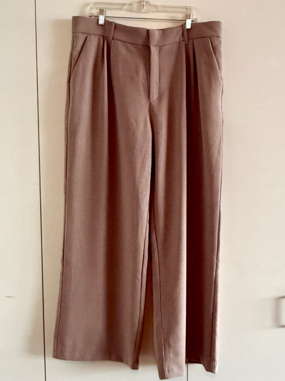 Abercrombie & Fitch Dress Pants Wide-Leg Pleated - NWT XL - Picture 3 of 13
